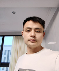 86年年入40万的IT哥子征婚,希望对方身高156以上