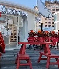 香飘飘首家线下店9元一杯奶茶