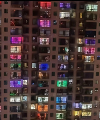 �����ǰ�����ģ��������ϲ��еģ�����¥�Ǹ�ɶ�ģ�