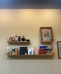 ƽ����һ�죬�ڿ��ȵ������ƽ����ʫ��һͬ����