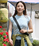 90年153CM妹子征婚,从事IT咨询