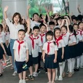 重庆中小学校服颜值高