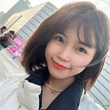 女儿跟她的小姐姐相亲