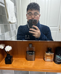94年车房全款的小哥征婚,希望对方学历专科及以上