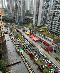 ������ɽķ�ܱ߶����ˣ��ڲ��Ѽ���