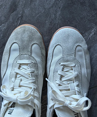 ����ѧ����Ƥ��Ь���󷨣�û�뵽����ҵ�Ь�Ȼ��ˣ�