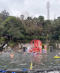 �ڻ���Ȫ����