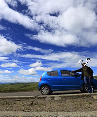 ˵ȥεSUV缸·ʱһ0.8ȥ