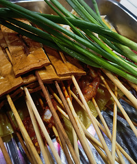 ���λ���������һ�ٴ����㣬�����Ʒ�ƣ���ȷ��