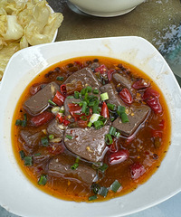 ��ͷ���˹ݣ�·��������һ�£�ר��ȥû��Ҫ