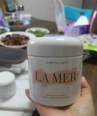 由于我一年不停的挖呀挖,一斤装的lamer大面霜终于挖完啦