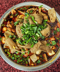 �������ƶ���ֻ��һ���˵ĵ꣬���ó������ļ���