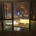 我家客厅正对万象城