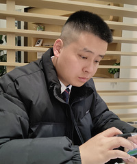93年173CM孩子5岁的单亲爸爸征婚,从事房地产行业