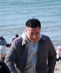 92年170CM不抽烟的创业哥子征婚,年收入30万以上
