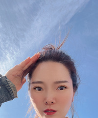 84年154CM女儿13岁的单亲妈妈征婚,从事金融类工作