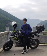 36岁170CM的管理哥子征婚,希望对方28~35岁