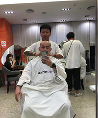 92年173CM的管理哥子征婚,希望对方88~00年