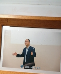85年172CM不抽烟不喝酒的国企管理哥子征婚,爱好羽毛球