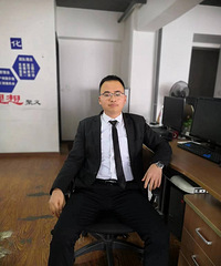 89年170CM新媒体运营公司的哥子征婚,希望你89~97年