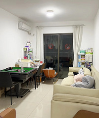 ���Բ�ˬ���ⷿС����(����)��С�׸Ͻ���ס