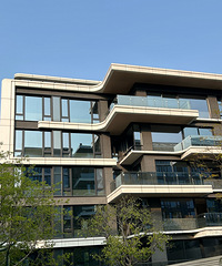 �������׸����н����ĺ�լ��ƽ��ֵ�����ֲ������ʹ������