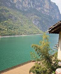 �ڽ����ȵ���˹ų�����3���Լ���