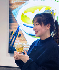 92年162CM的财务管理岗姐姐征婚,希望对方85~95年