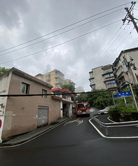 重庆南岸区又一老社区发生起火事件