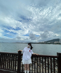 86年165CM汽车行业的巨蟹座小姐姐征婚,儿子12岁跟我
