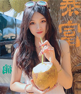 91年167CM的妹子征婚,养了只猫
