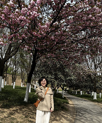 94年的妹子征婚,希望对方性格外向一点点