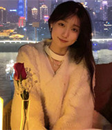 00年165CM的妹子征婚,在银行工作