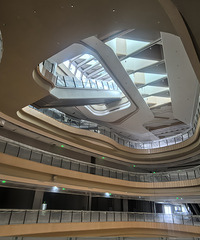 �⻷��԰���ڲ����µ��գ��޴���ľ���Ժã�׳��