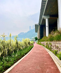 �����½��������е�--ɳ��·��ˮ��������