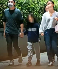 ��������Ů����֣�8�꺣�ഩ100Ԫ���¿⣬��������24����ܸ�̬