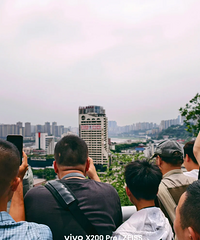 һ���������ֵ������ˣ���������ǰϦ��·��վ����