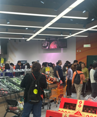 [����]��8��Ĵ��۳��У���������������ү����