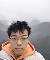 01年180CM汽车行业的小哥征婚,想找个年纪跟我相差不大的