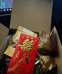 去年国庆还单身的朋友如今已经快结婚啦!也是在购物狂上脱单的