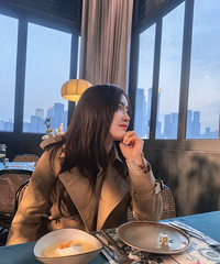 86年155CM的医药代表小姐姐征婚,希望对方身高168以上
