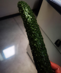 吃黄瓜要不要把那个剌去掉?