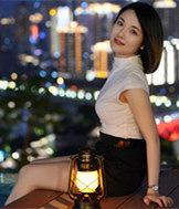 95年158CM的妹子征婚,新媒体运营