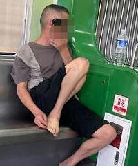 真服了,轻轨上看到这一幕