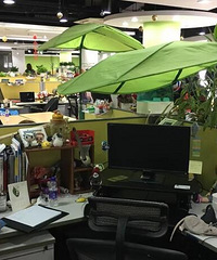 办公室开空调,冷的冷,热的热……