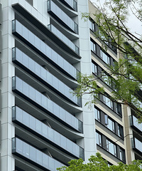 [�۵�]�Դ�ҵ����ĽǶȣ�ȫ��λ������´�ý����ü�