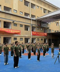 今年参加军事营,沉浸式军事训练