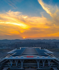 东站的黄昏先出圈