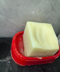 用的这款肥皂用了一年,还只是受了皮外伤