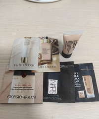 买了一堆粉底液试用装也没找到合适的!